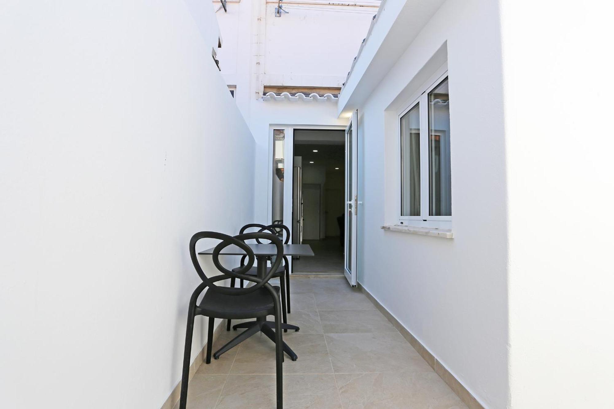 B88 - Mendonca Street Apartment Lagos Eksteriør bilde